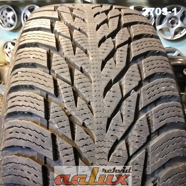 205/55R16 NOKIAN Hakkapeliitta R3  94R DOT2318 7.5mm